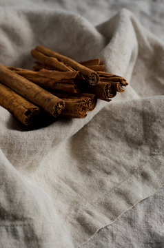cinnamon sticks