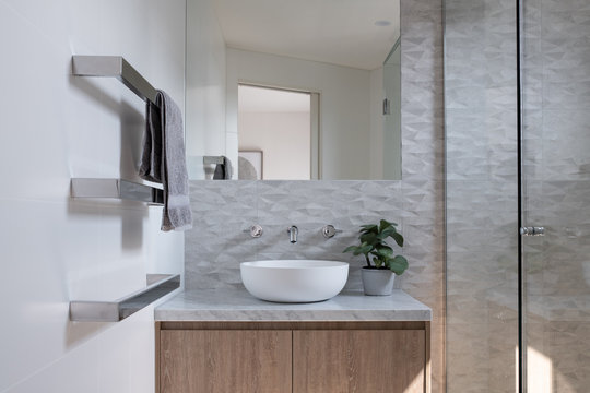 Modern ensuite with glass walk-in shower