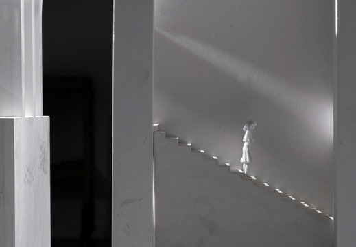 Completed architectural model demo, architect and his work