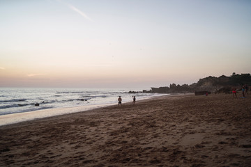 Fototapeta na wymiar Playa cala de Roche en chiclana de la frontera