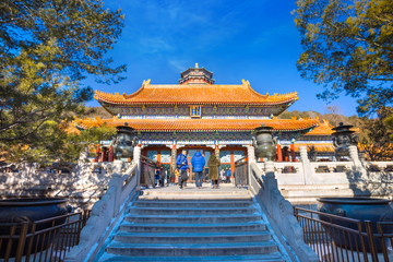 Obraz premium Hall of Dispelling Clouds (Paiyundian) at the Summer Palace in Beijing, China