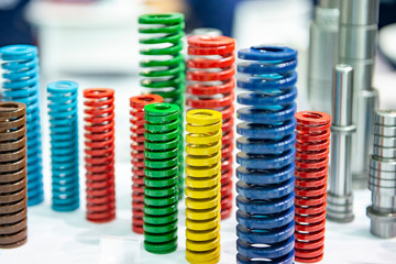 The multi-size of mold and die spring for industrial purpose. The group of mould and die spare...