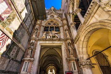 Obraz premium Entrance Doge's Palace Venice Italy