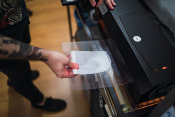 Quhaceres de un tatuador