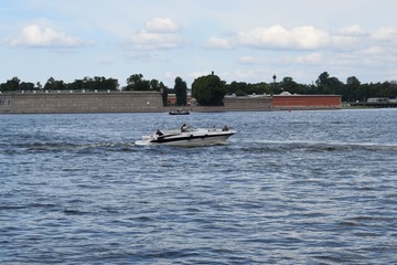 Obraz premium boat on the river