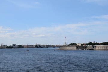 Fototapeta na wymiar view of the neva river