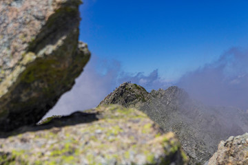 【北アルプス・立山】大汝山から富士ノ折立を望む