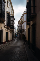 Fototapeta na wymiar Calle del casco antiguo de Cadiz