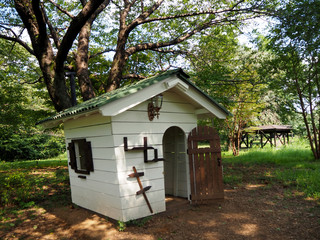 公園にある小屋