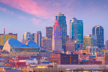 View of Kansas City skyline in Missouri - obrazy, fototapety, plakaty