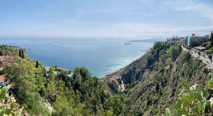 Fototapeta na wymiar Hillside in Taormina, Sicily
