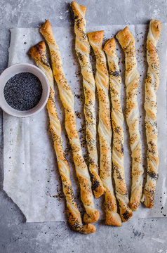 Puff pastry breadsticks
