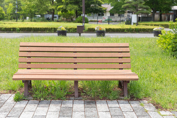 ベンチ