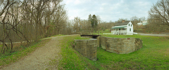 Lock 29 at Lander Rd © Jan