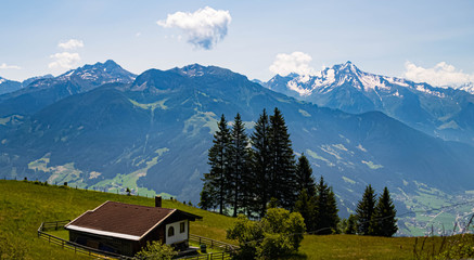 Fototapeta na wymiar Beautiful alpine view at the famous Zillertaler Hoehenstrasse, Tyrol, Austria