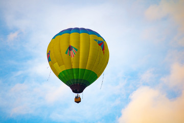 hot air balloon