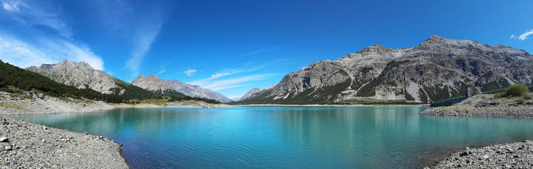 lago di cancano a bormio in italia, cancano lake in bormio in italy