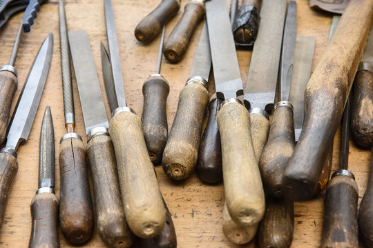 outils limes manches manuel artisanat