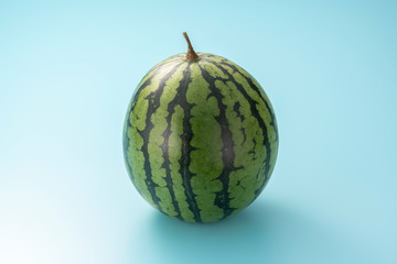 スイカ　夏の果物