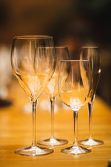 Copas de vino vacías 