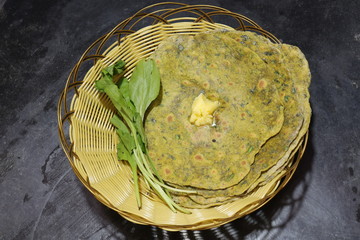 Palak Paratha is a delicious and healthy and tasty Indian flatbread 