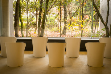 椅子のある風景