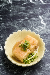 とうふ料理　揚げ豆腐