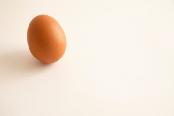 茶色い卵