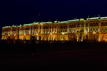 Fototapeta na wymiar Night view of Winter Palace on Palace Square in St. Petersburg, Russia