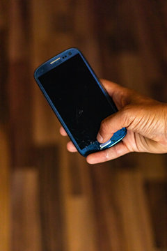 kaputtes Handy