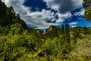 Paseo por el cañon y barranco Arandari del Municipio de Burgi /Burgui