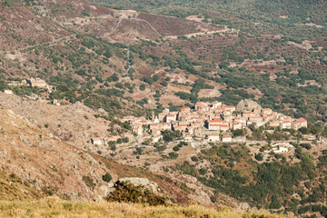 Fototapeta na wymiar Mountain village of Speloncato in Corsica