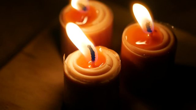 A closeup picture of a candle
