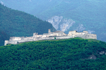 Obraz premium Castel Beseno, along the Adige valley near Rovereto