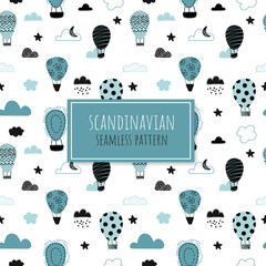 Cute seamless pattern with balloons.