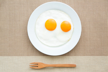 目玉焼き