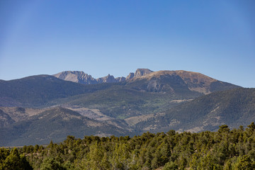 Fototapeta na wymiar Sunny view of the beautiful Wheeler Peak