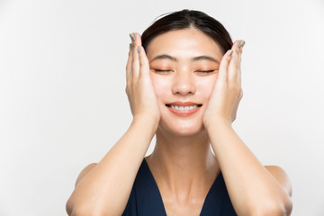 フェイシャルマッサージ