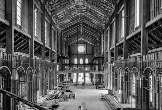 Fototapeta The Building of Holy Name of Jesus Cathedral