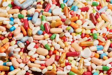 Bunte Medikamente als Hintergrund Textur