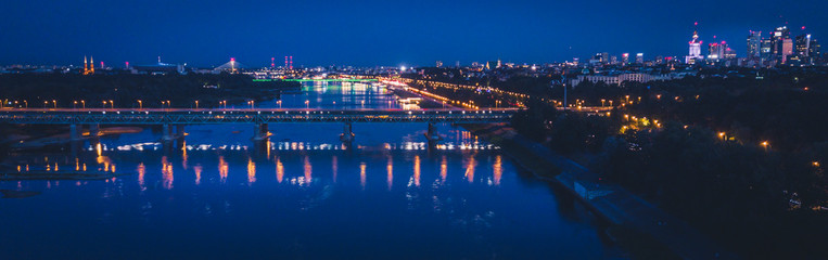 Warsaw by night. Warszawa nocą