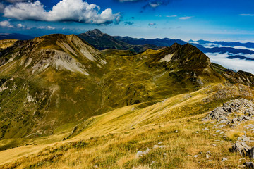 Paisajes durante la subida al Monte Lakartxela en Irati