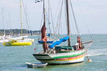 Bateau en bois