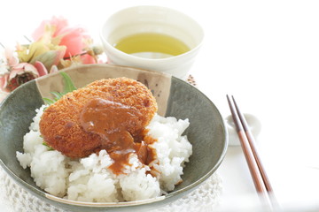 Japanese food, crab cream croquette and curry rice