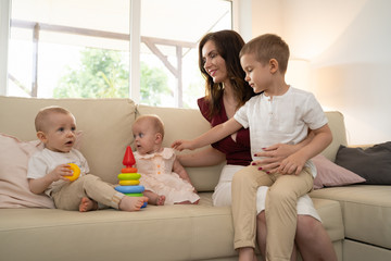 Mom with children in the room