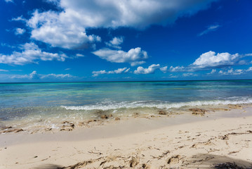 Serenity tropical beach - filter applied.