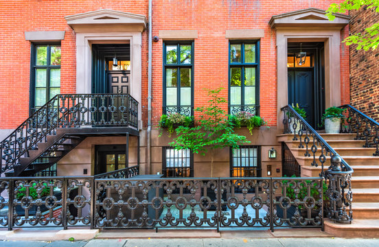 New York, United States of America - Manhattan downtown street