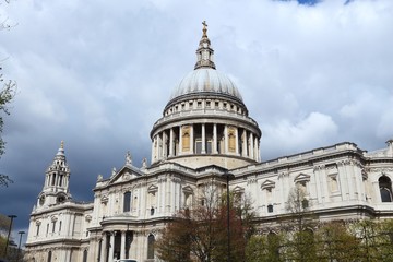 London landmark - St Paul's Cathedral