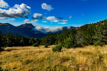 Vistas a Lakartxela durante la subida al monte Txamantxoia