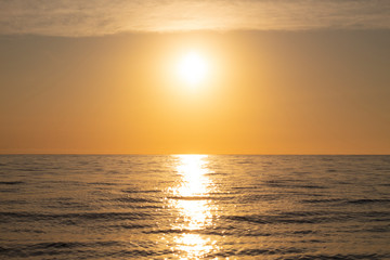 Sol y Mar en atardecer